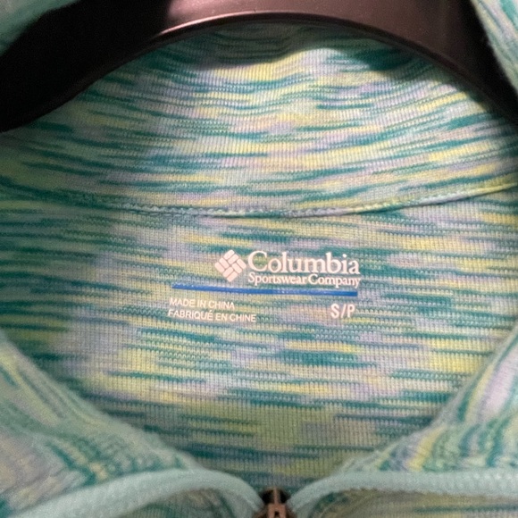 Columbia 1/4 zip pullover - Picture 3 of 3